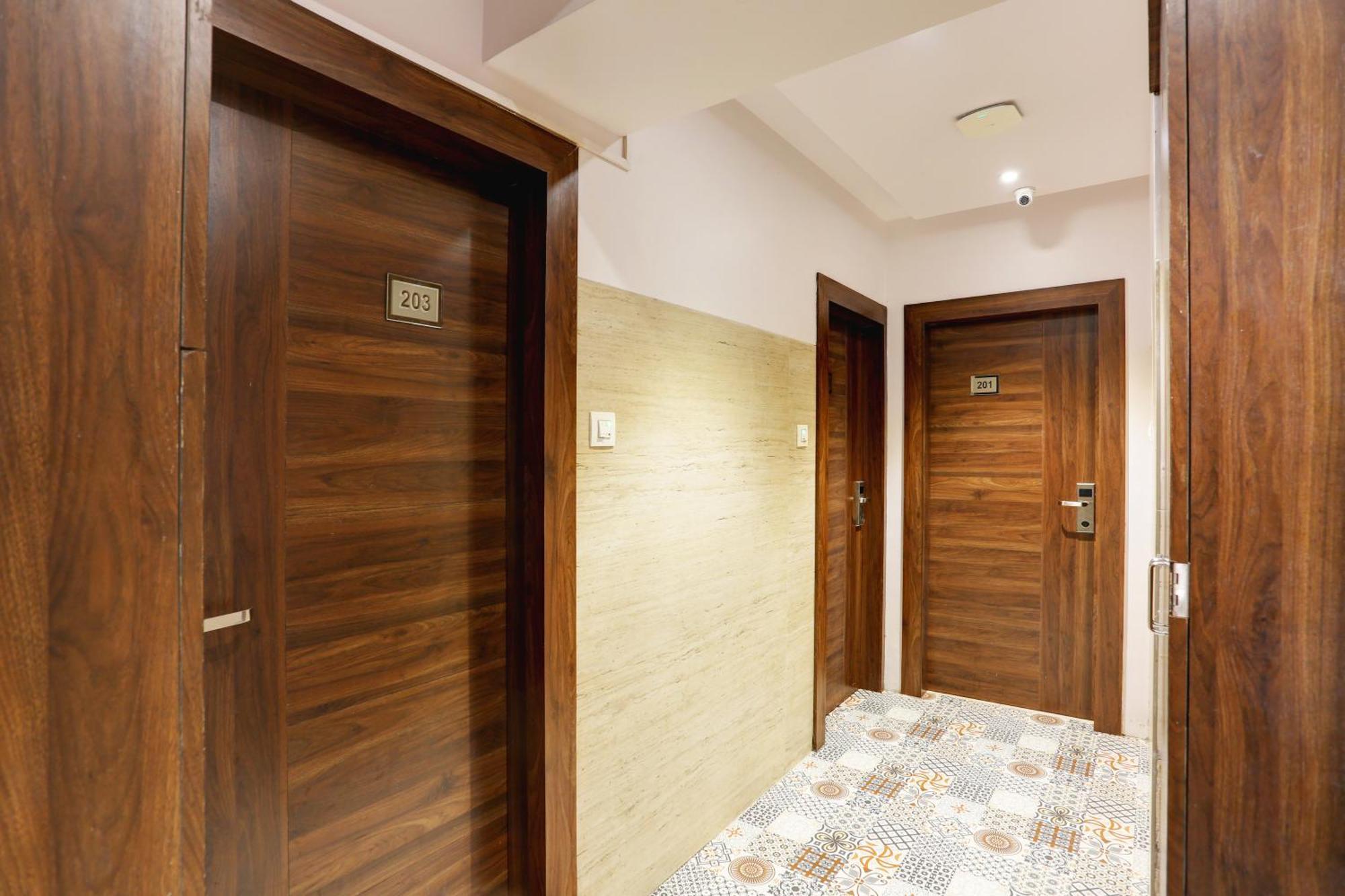 Hotel Sea Breeze Bombay Exterior foto