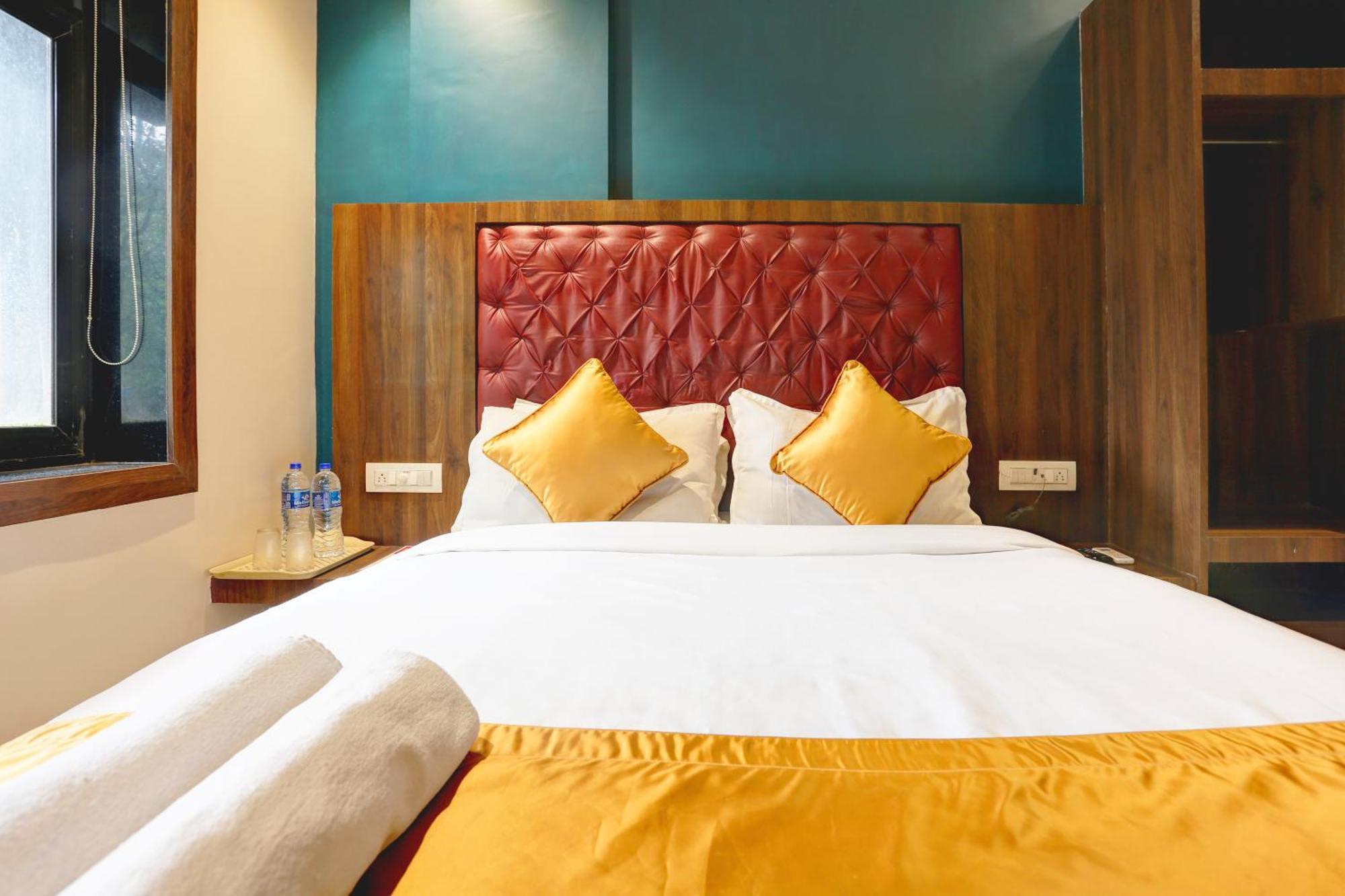 Hotel Sea Breeze Bombay Exterior foto